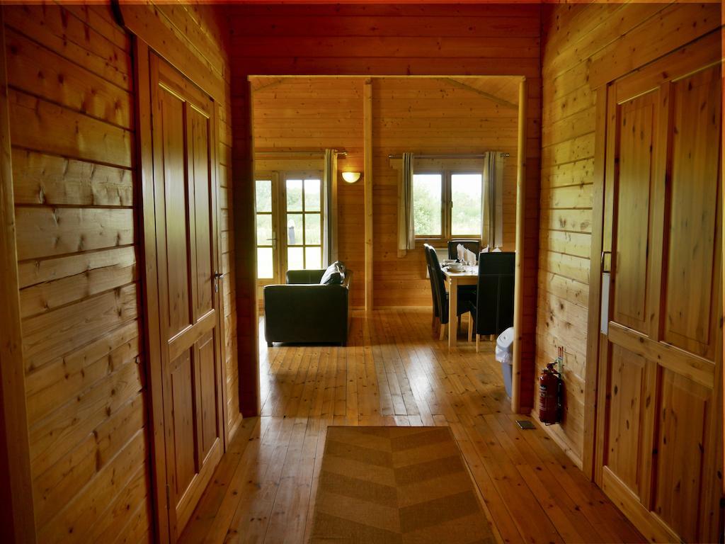 Lake Pochard Holiday Lodges South Cerney Szoba fotó